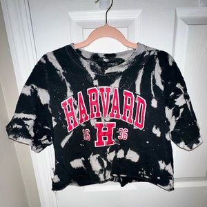 Cropped Acid Wash Harvard University Tee